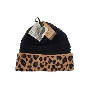 C.C Exclusive Beanie Tail Black and Tan Leopard Cable Knit Messy Bun Hat OS